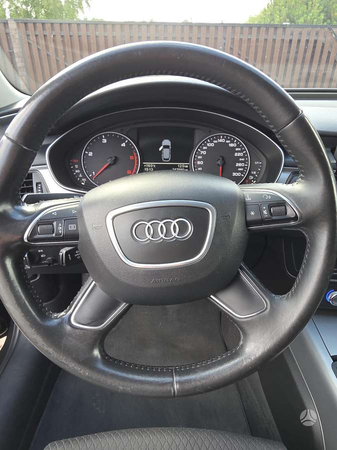 Audi A6, 2.0 l., Универсал