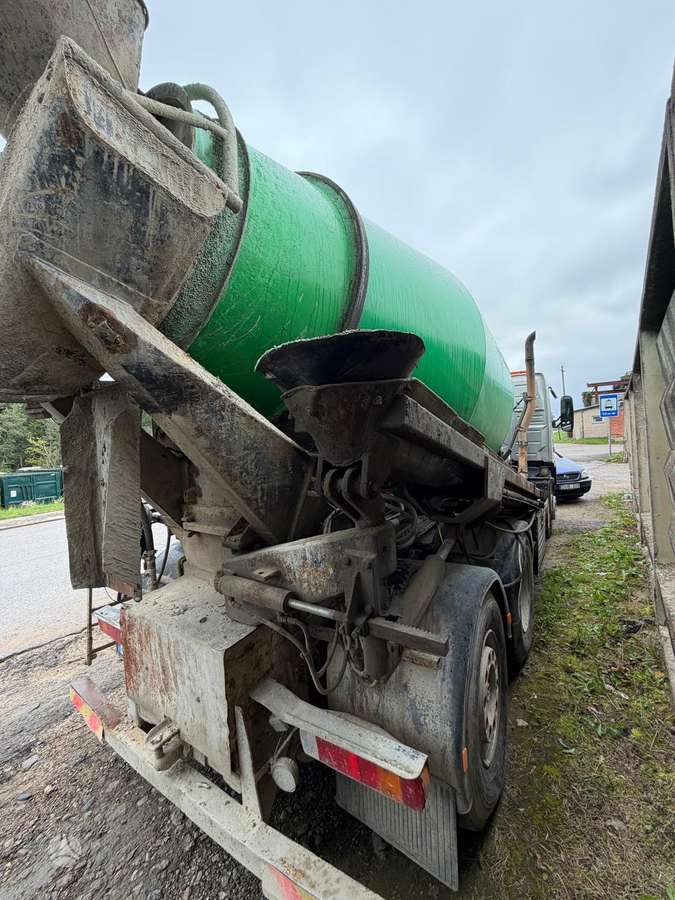 Volvo FM12, concrete mixer trucks