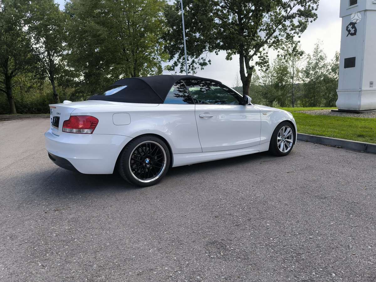BMW 135, 3.0 l., Кабриолет