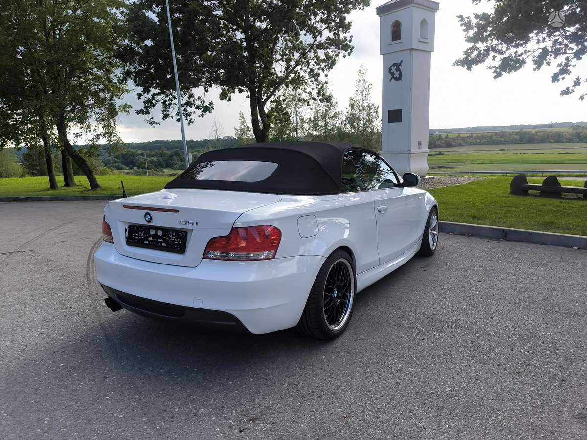 BMW 135, 3.0 l., Кабриолет