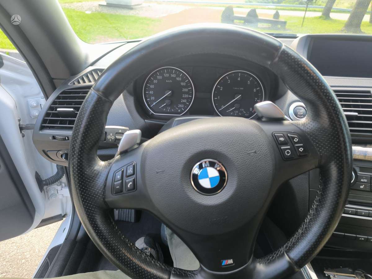 BMW 135, 3.0 l., Кабриолет