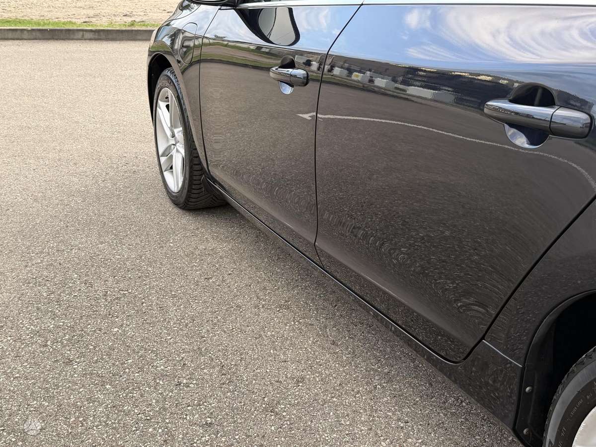Volvo V60, 2.4 l., wagon
