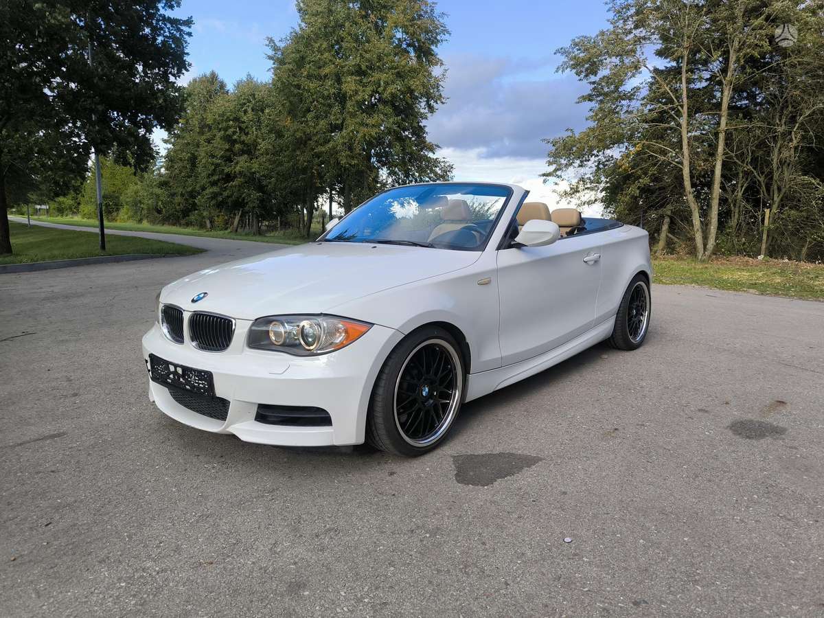 BMW 135, 3.0 l., Кабриолет