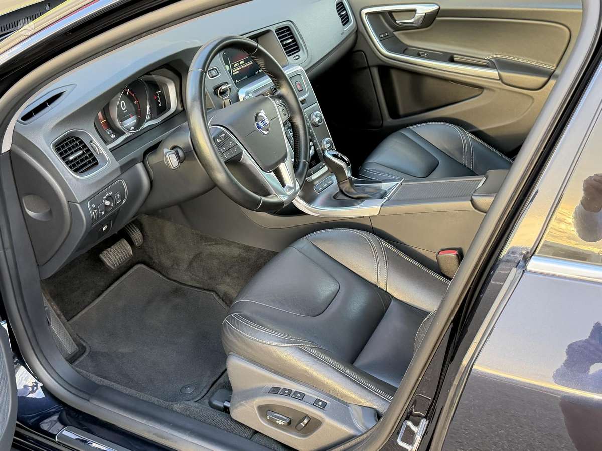 Volvo V60, 2.4 l., Универсал