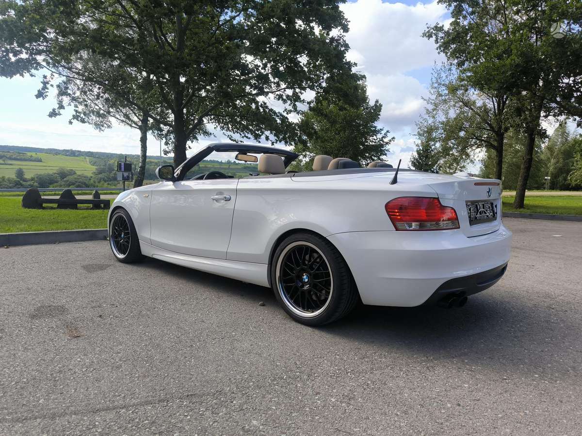 BMW 135, 3.0 l., Кабриолет