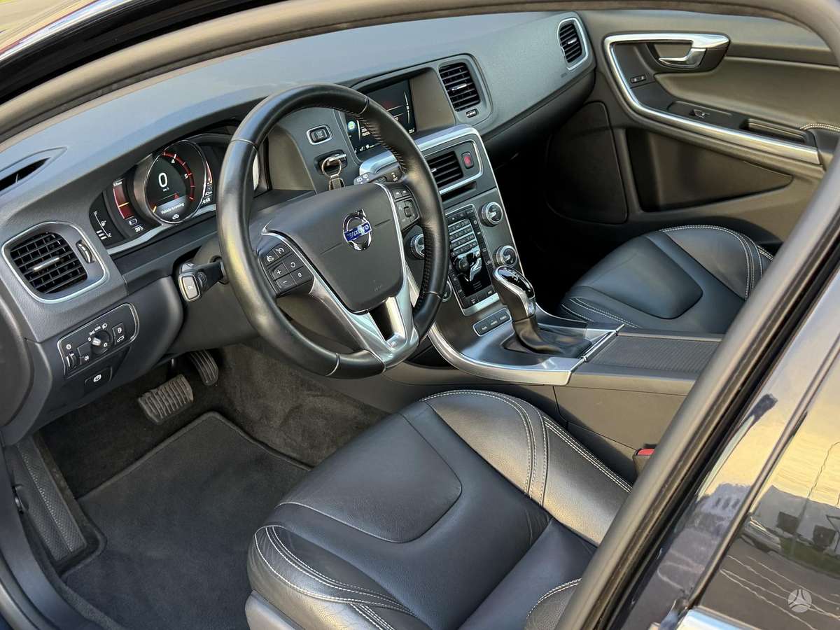 Volvo V60, 2.4 l., Универсал