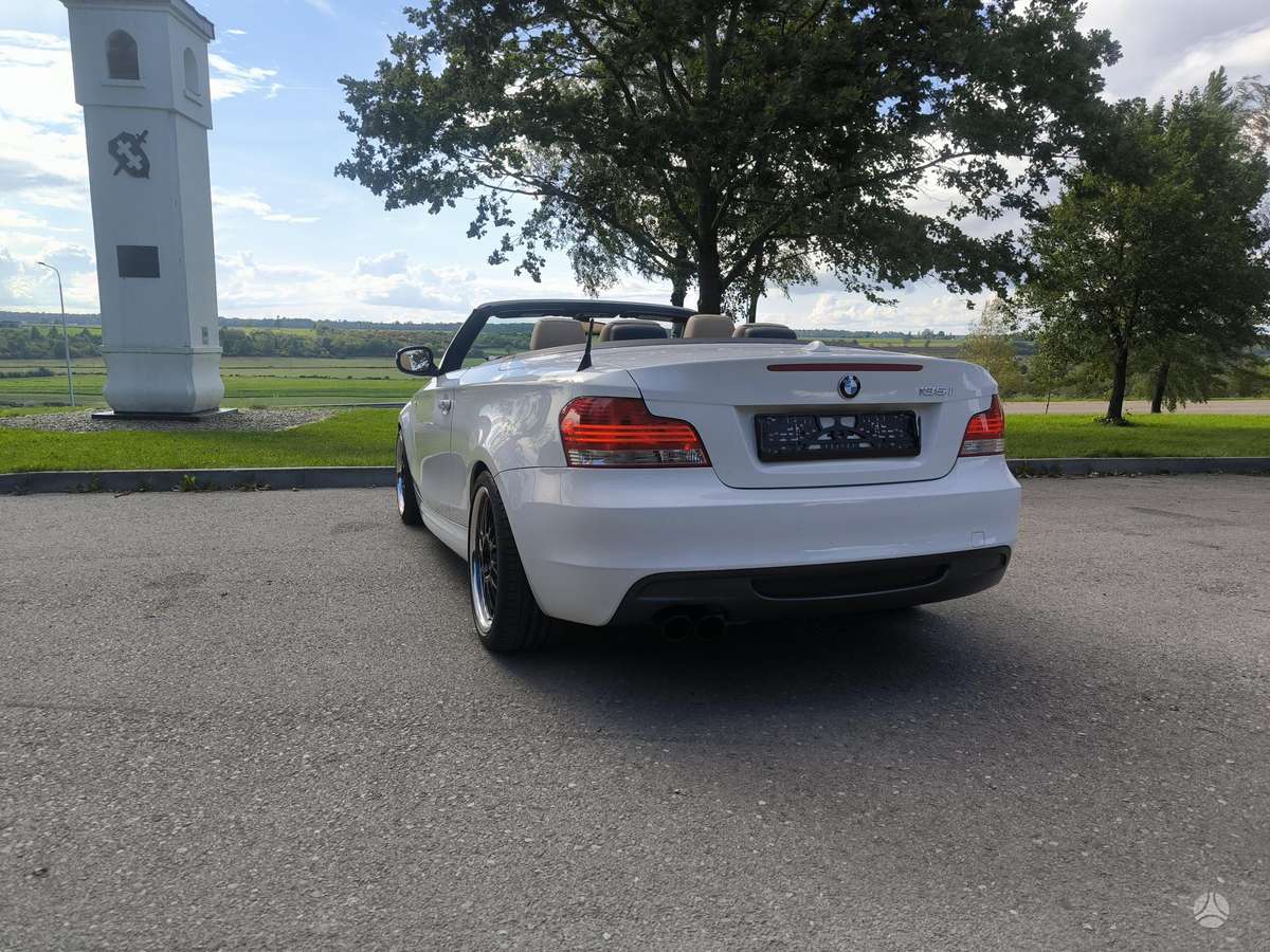 BMW 135, 3.0 l., Кабриолет