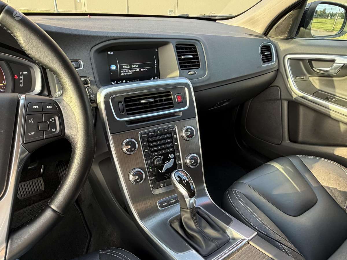 Volvo V60, 2.4 l., Универсал
