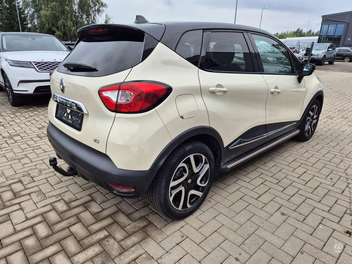 Renault Captur, 1.5 l., off-road / crossover