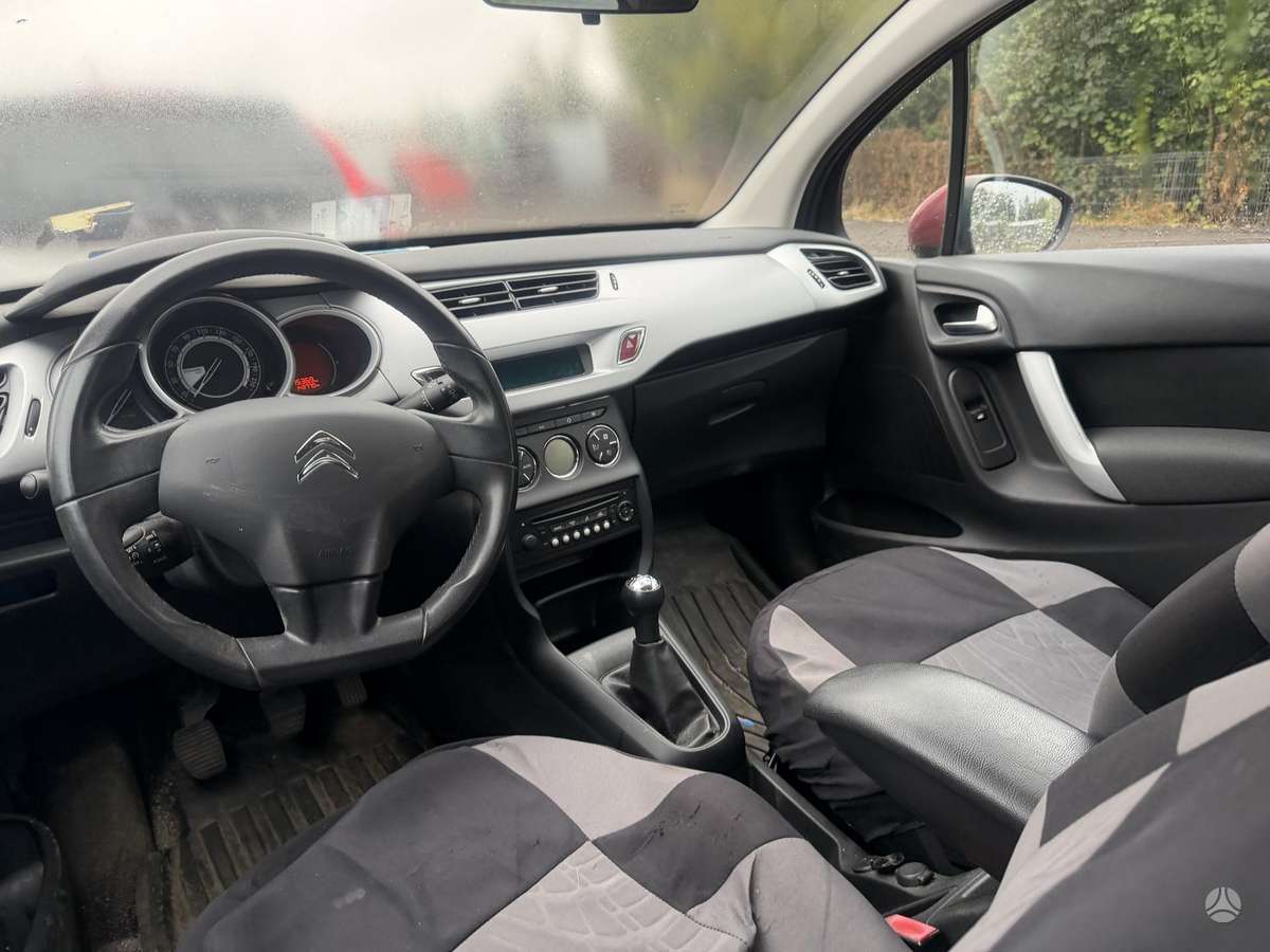 Citroen C3, 1.2 l., hatchback