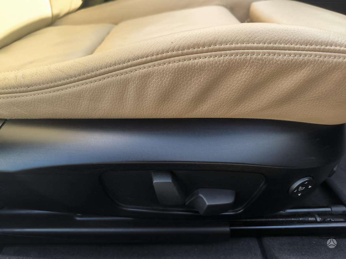 BMW 135, 3.0 l., Кабриолет