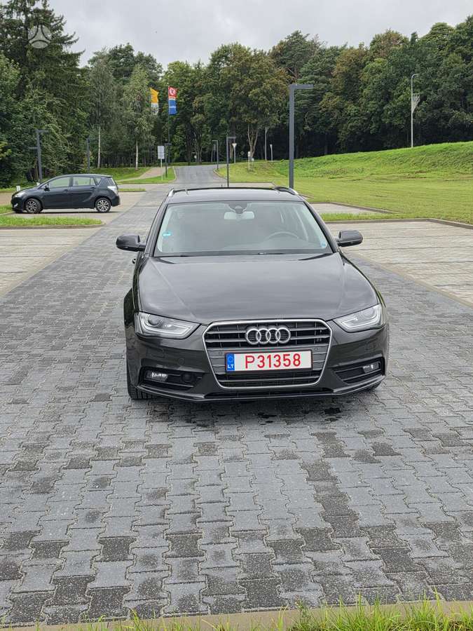 Audi A4, 2.0 l., Универсал