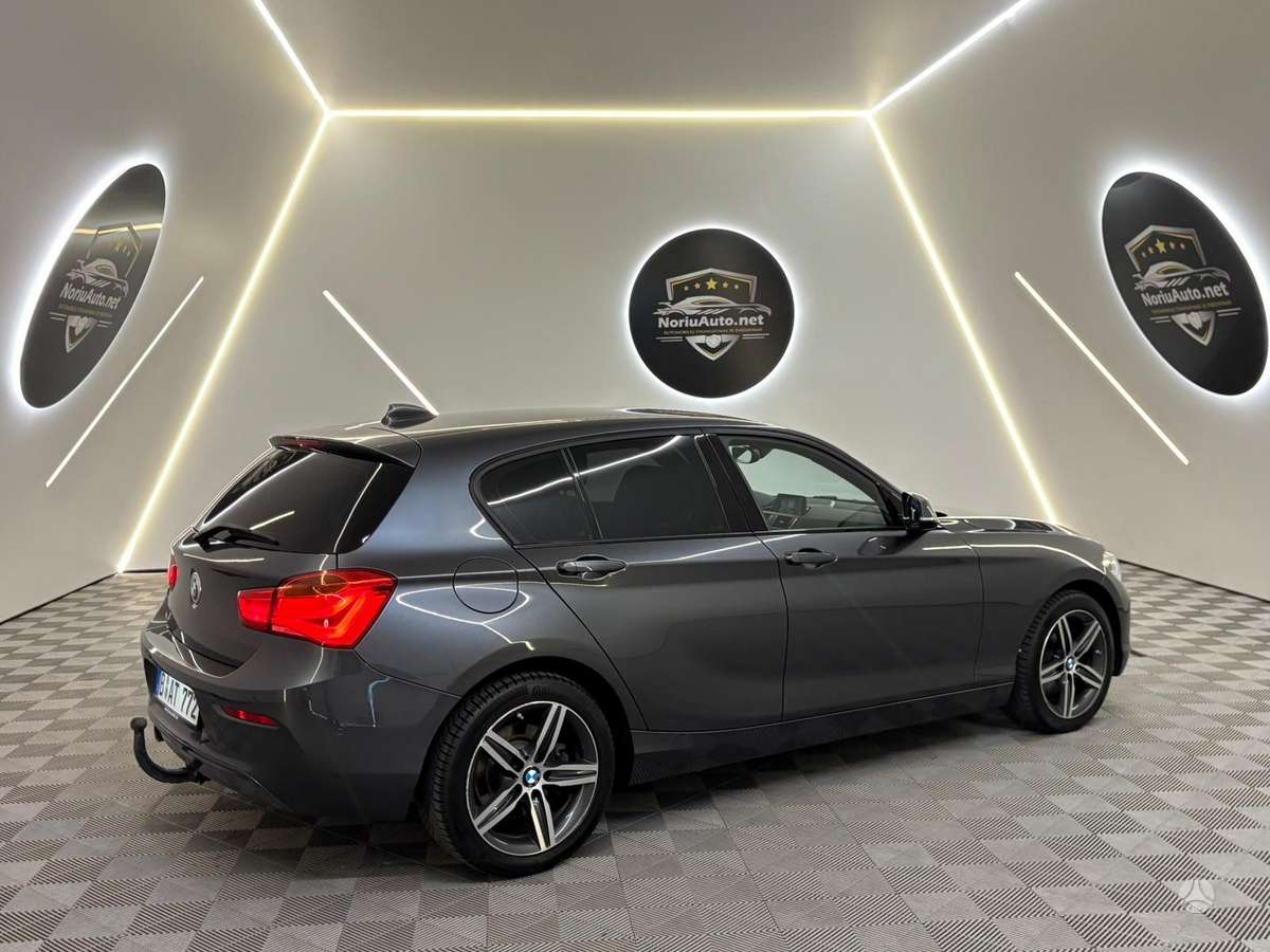 BMW 120, 2.0 l., hatchback