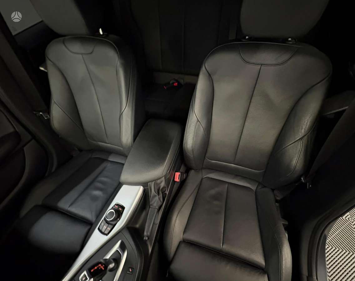 BMW 120, 2.0 l., Хэтчбек