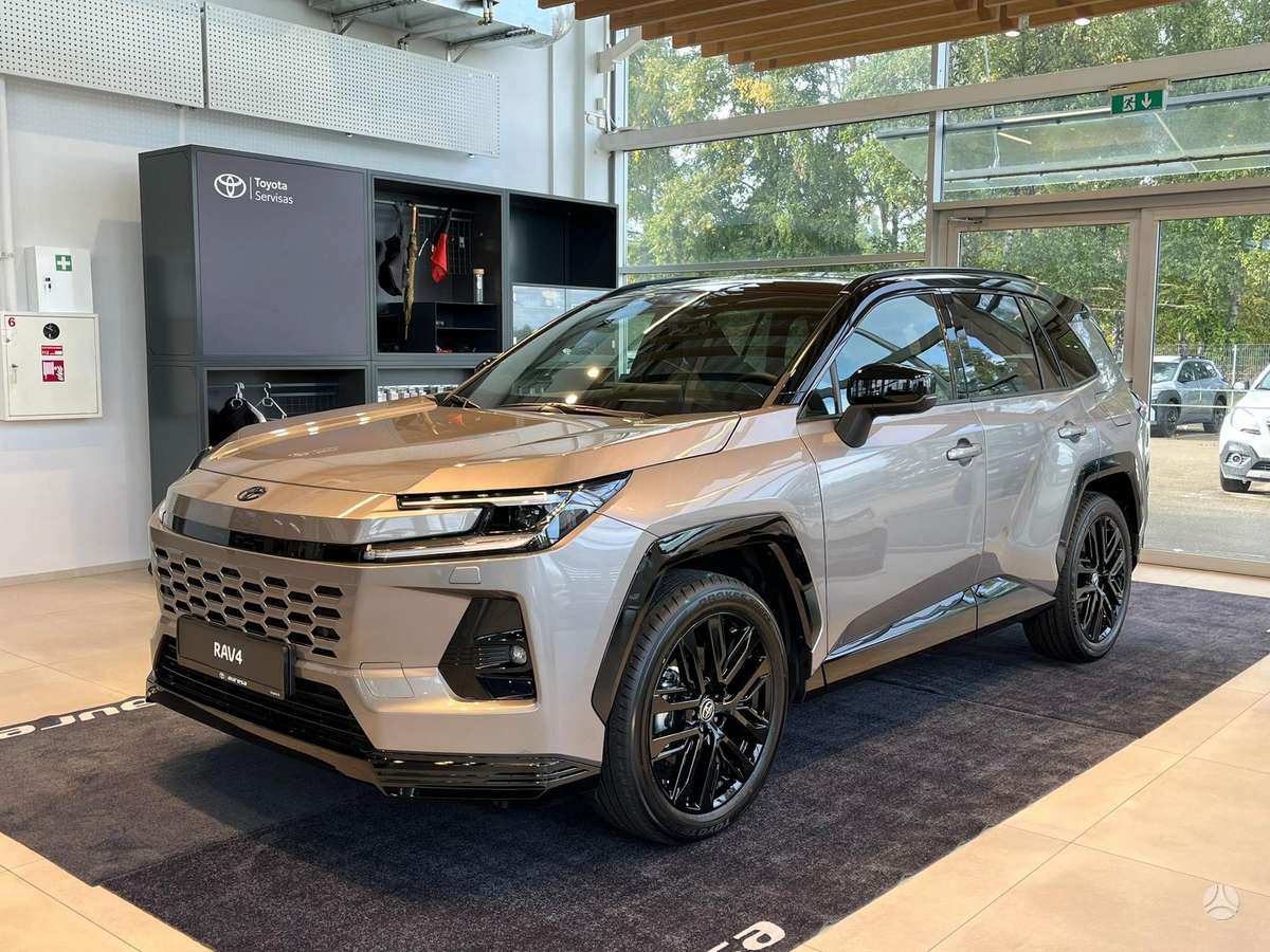 Toyota RAV4 - 1