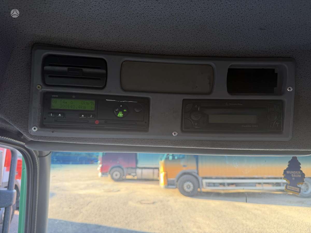 Mercedes-Benz Atego, box trucks / box vans