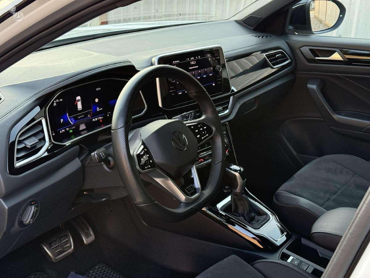 Volkswagen T-Roc - 10