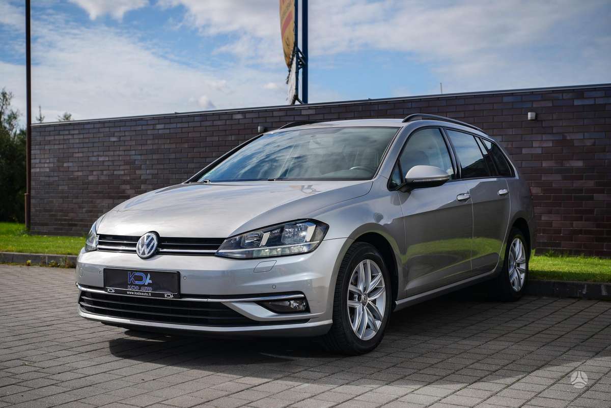 Volkswagen Golf - 3