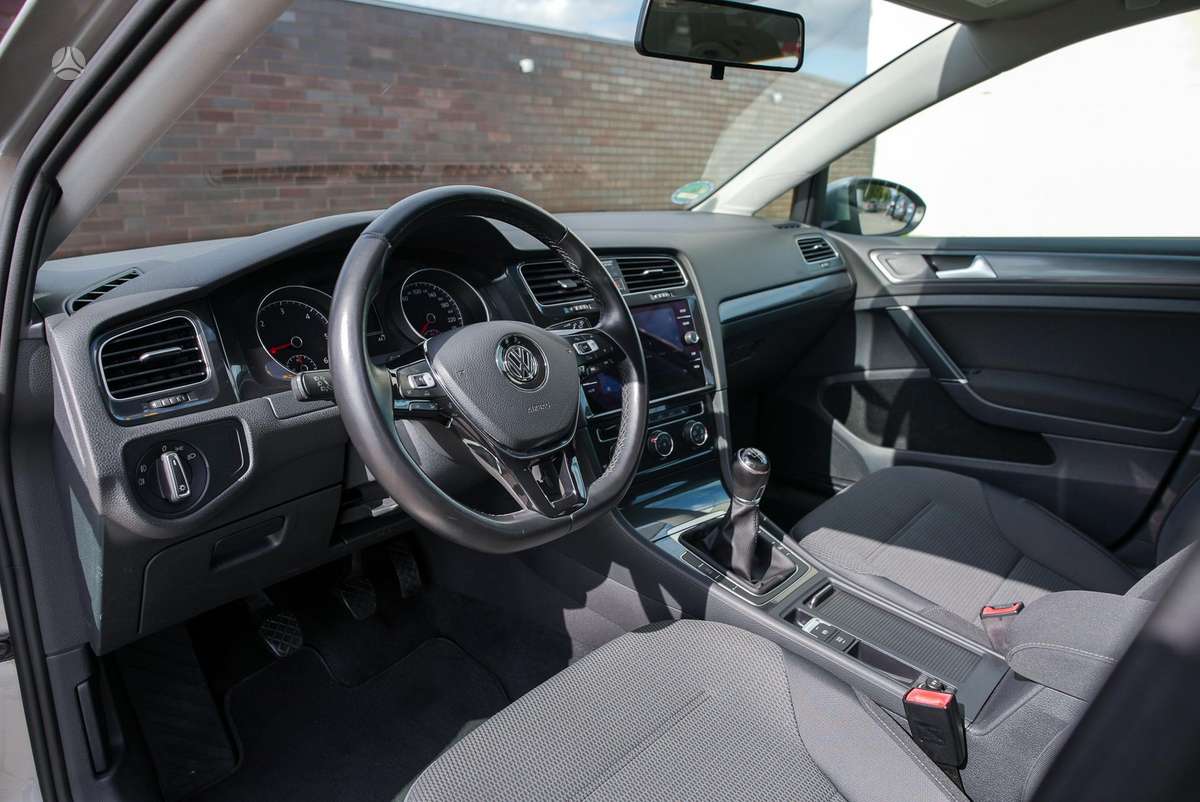 Volkswagen Golf, 1.6 l., Универсал