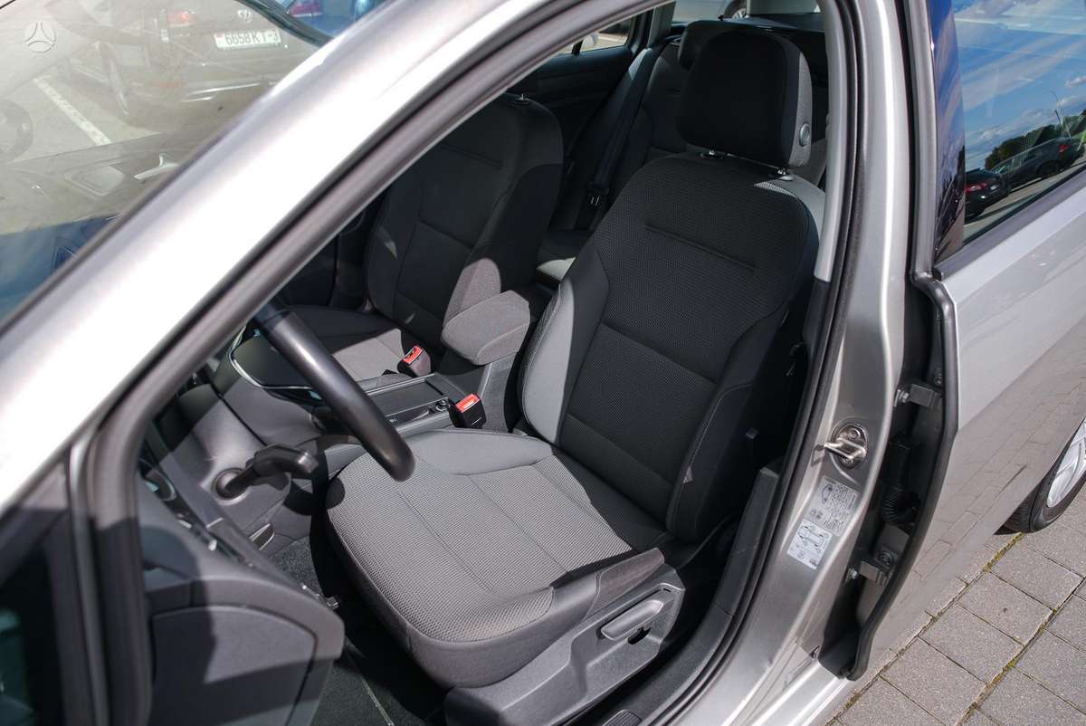Volkswagen Golf, 1.6 l., Универсал