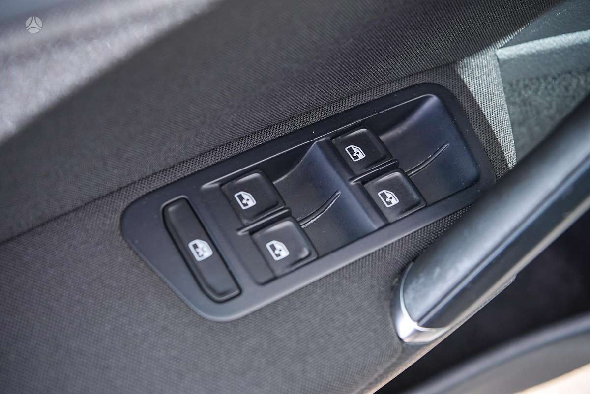 Volkswagen Golf, 1.6 l., Универсал