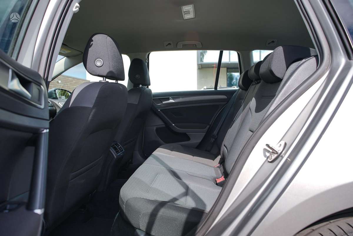 Volkswagen Golf, 1.6 l., Универсал