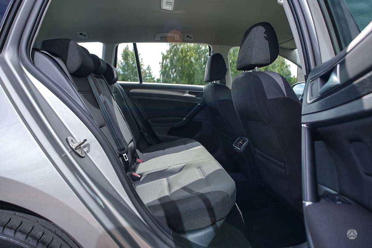 Volkswagen Golf, 1.6 l., Универсал