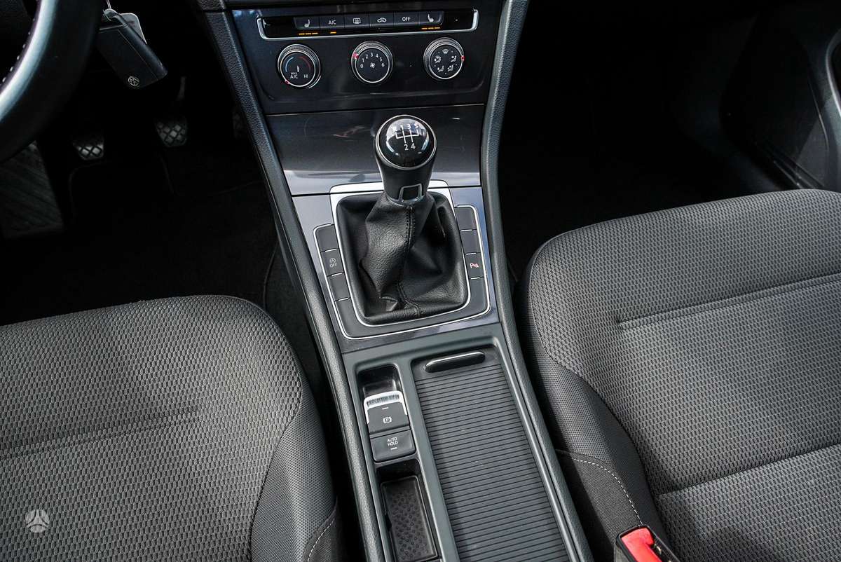 Volkswagen Golf, 1.6 l., Универсал