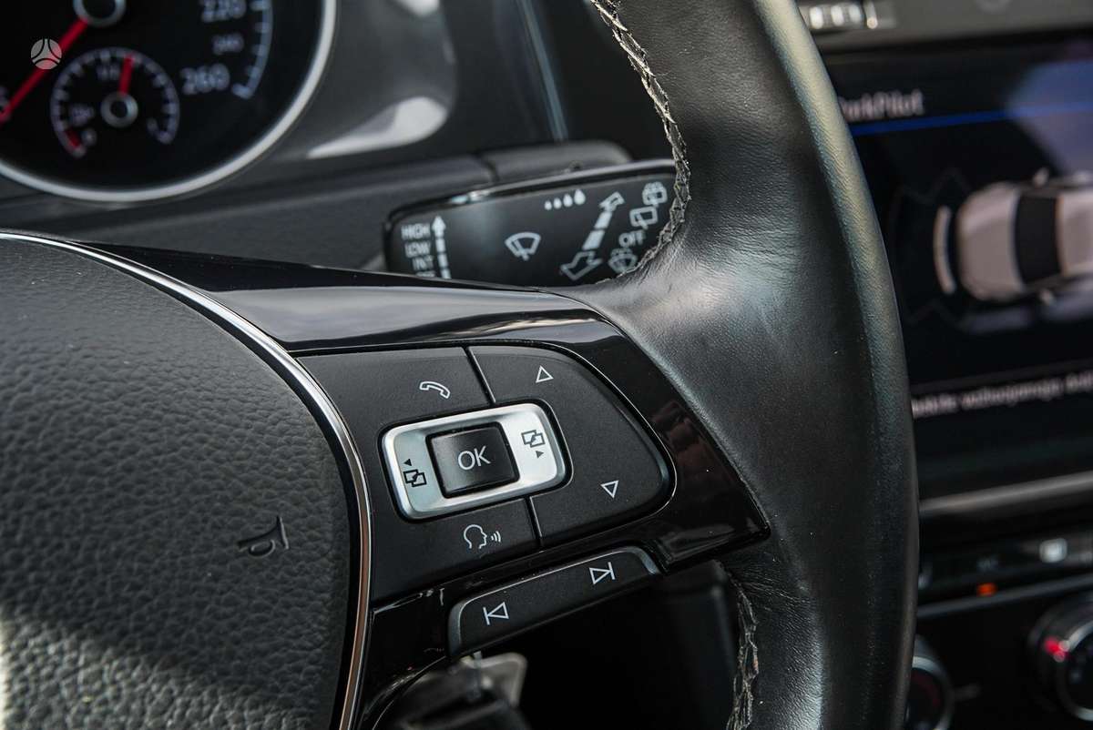 Volkswagen Golf, 1.6 l., Универсал