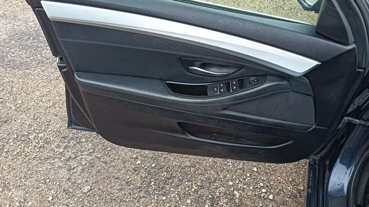 BMW 520, Универсал