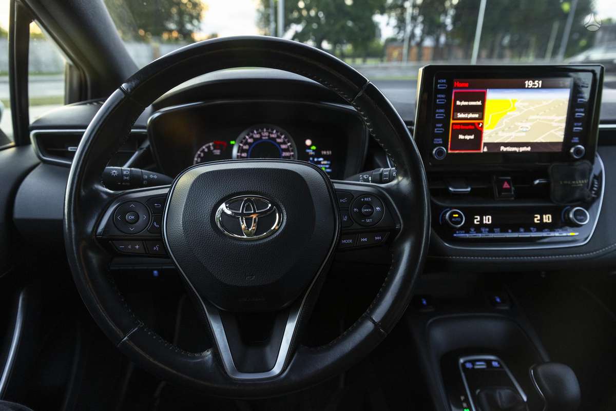 Toyota Corolla - 8