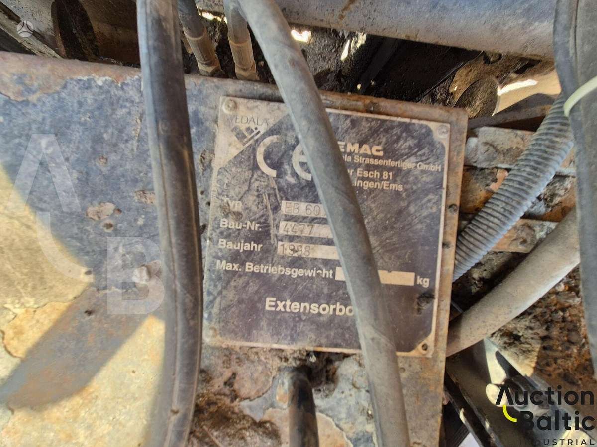 Demag DF 110 C, kelių tiesimo mašinos
