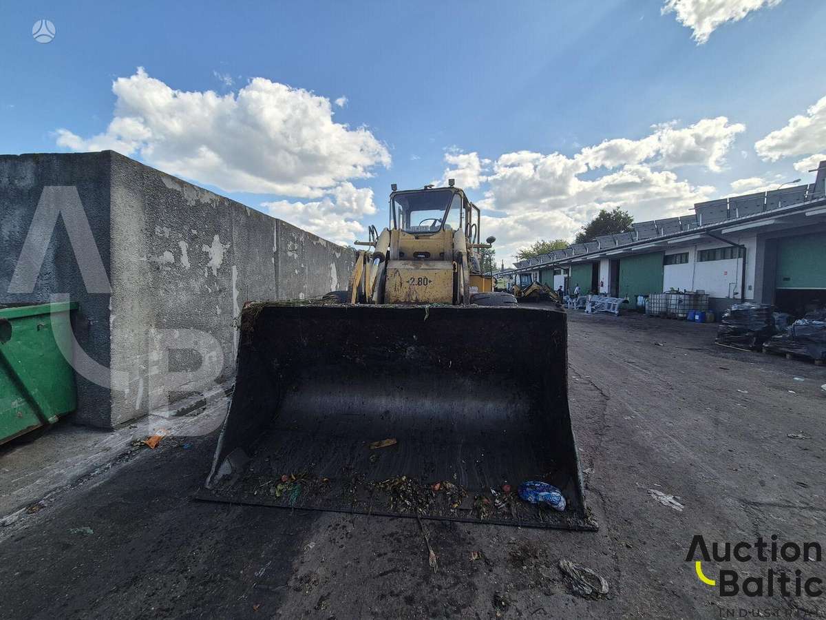 -Kita- Ł-34, frontal loader