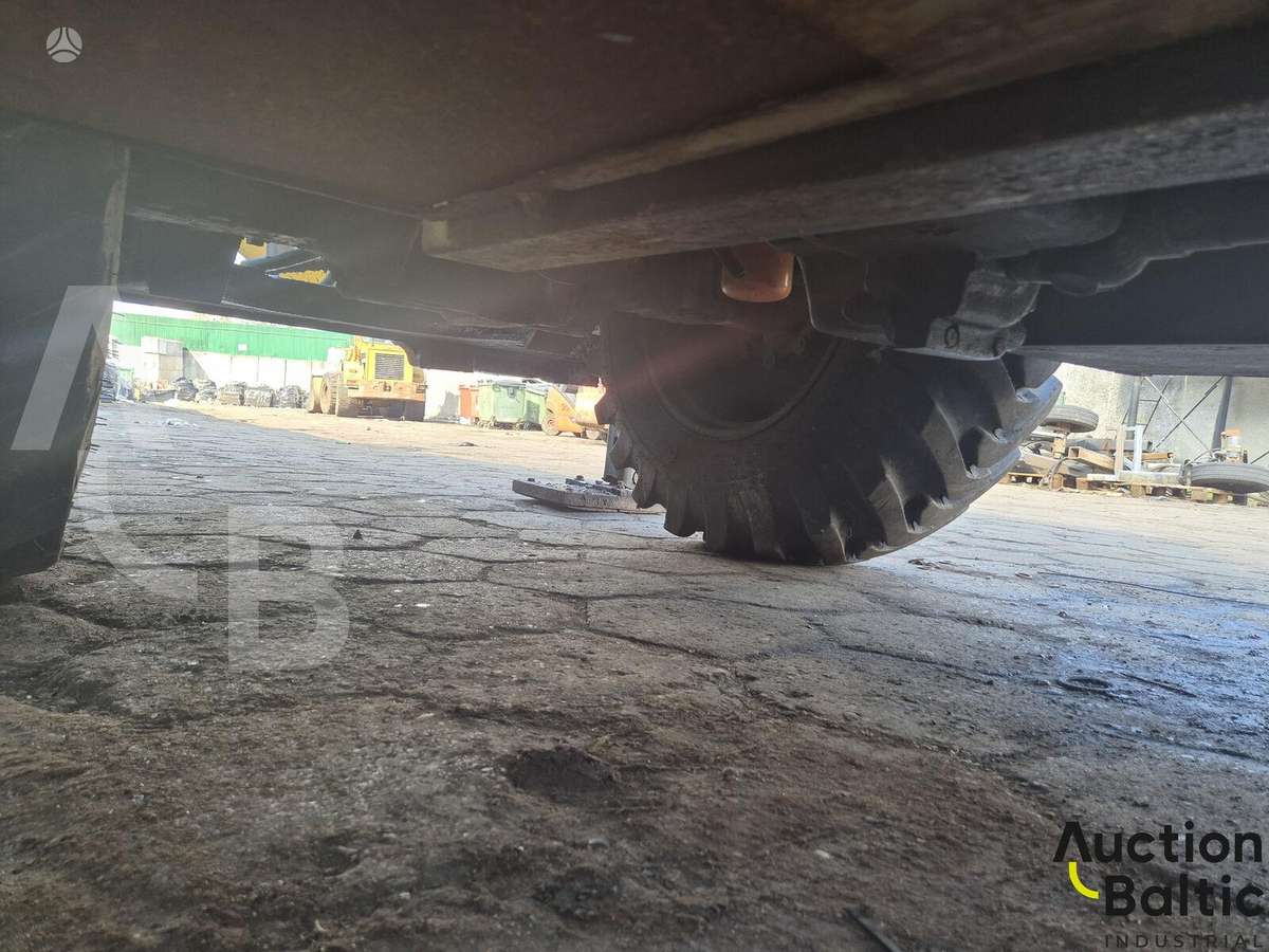 Caterpillar 428 E, экскаваторные погрузчики