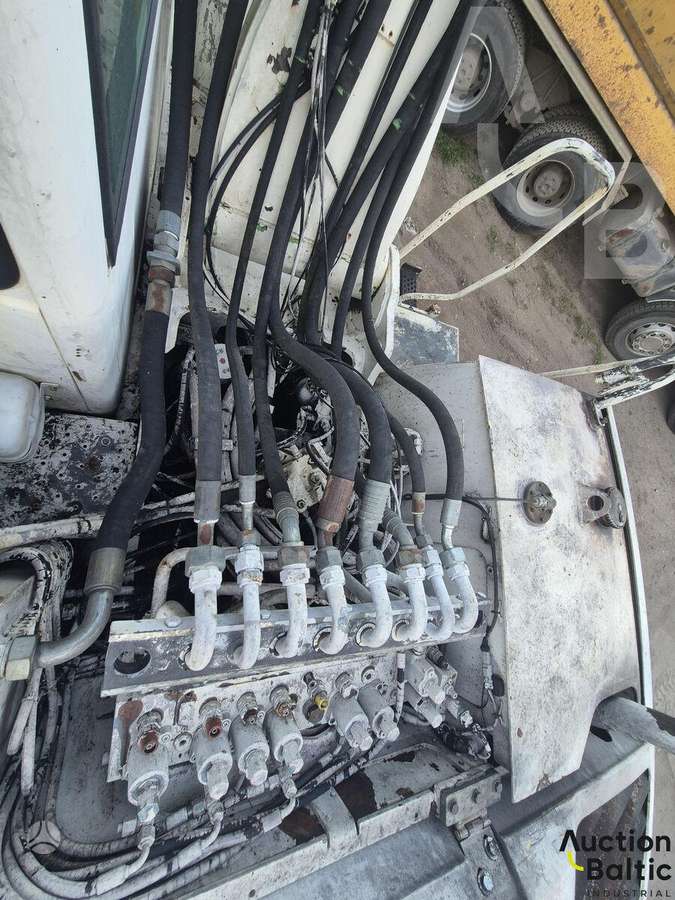 Liebherr A 316 Litronic, excavator