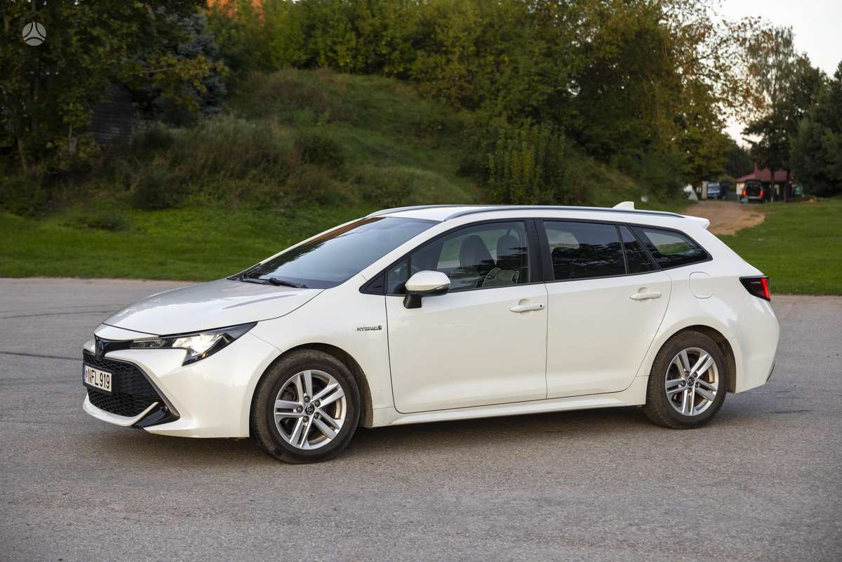 Toyota Corolla - 2