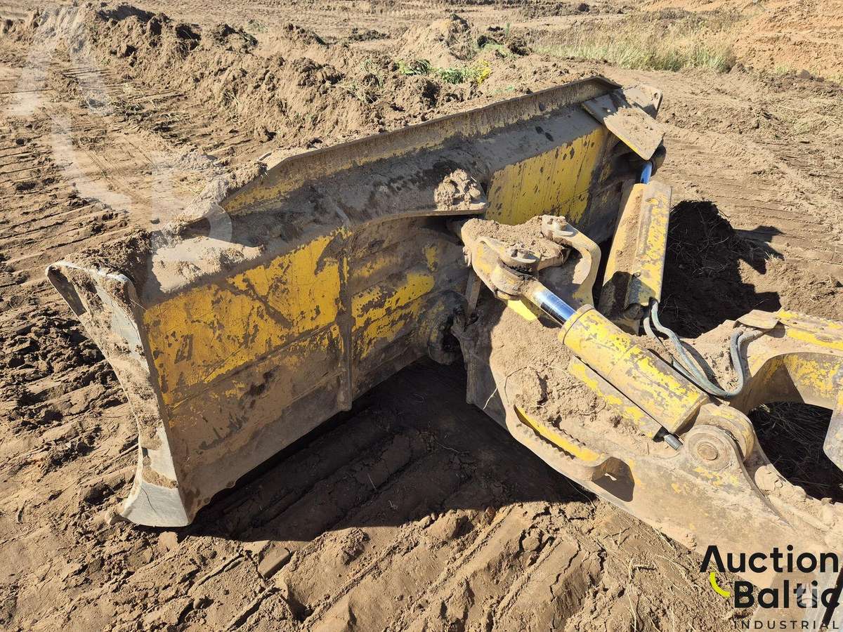 Komatsu D41E-6, бульдозеры