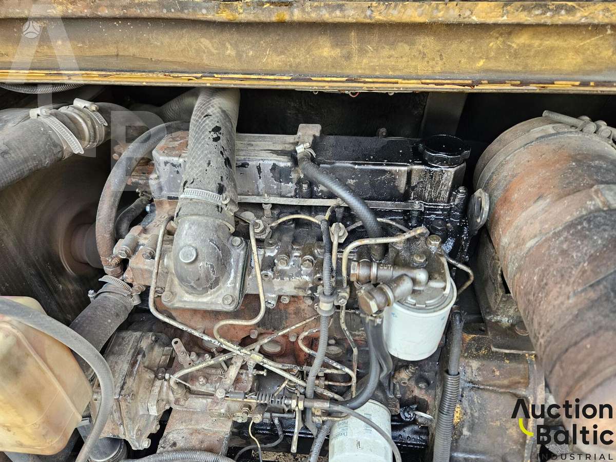 Volvo 233, ekskavatori