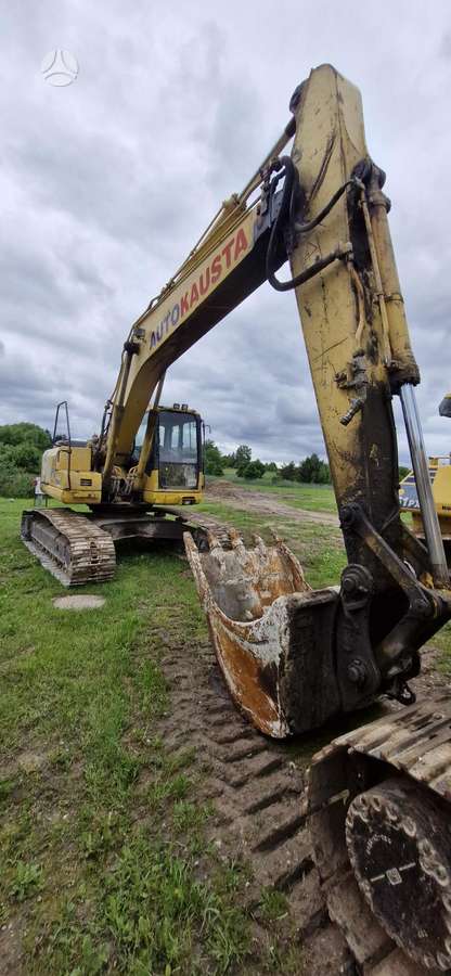Komatsu PC210LC-7, excavator
