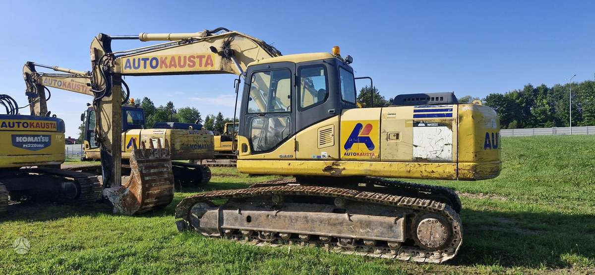 Komatsu PC210LC-7, excavator
