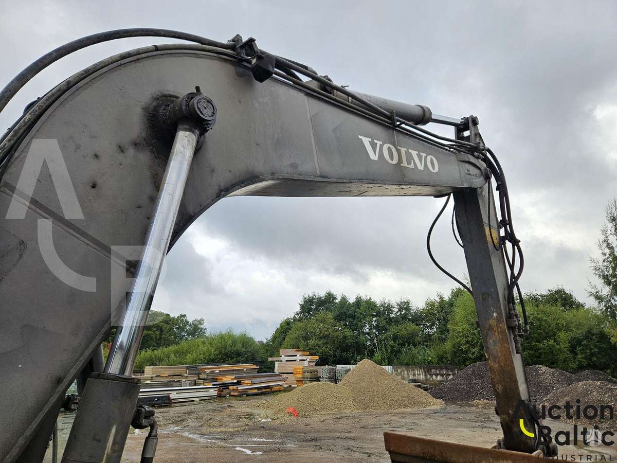 Volvo EW 160, ekskavatori