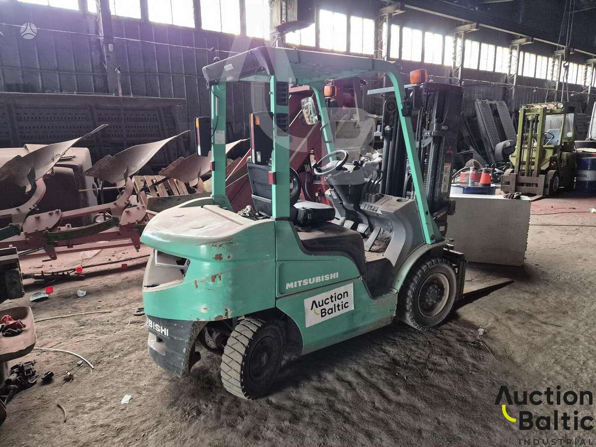 Mitsubishi YDM-KF18D, forklifts