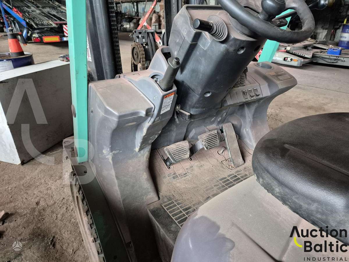 Mitsubishi YDM-KF18D, forklifts