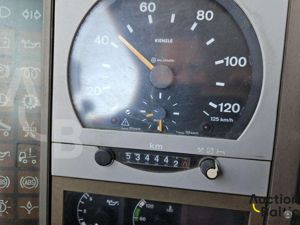 MAN M90, автовышки