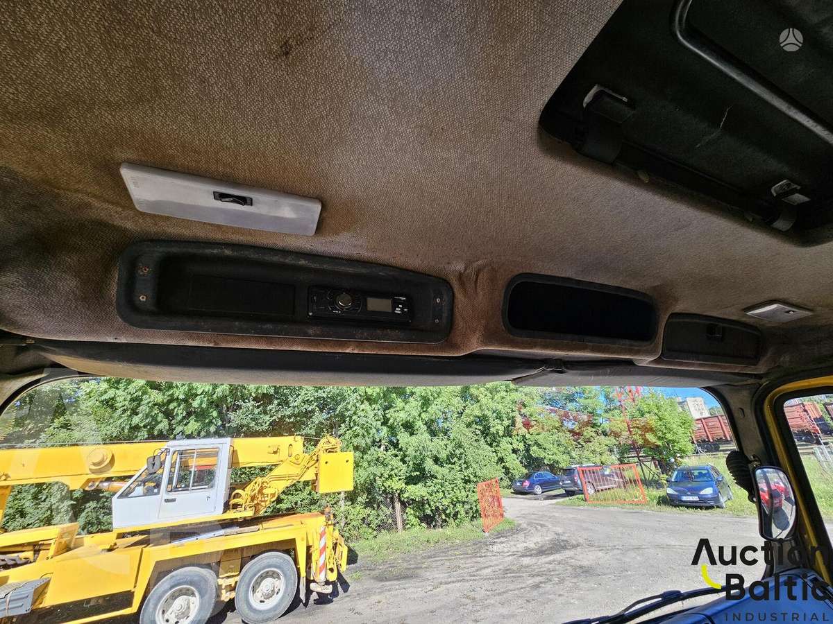 MAN M90, automobiliniai bokšteliai