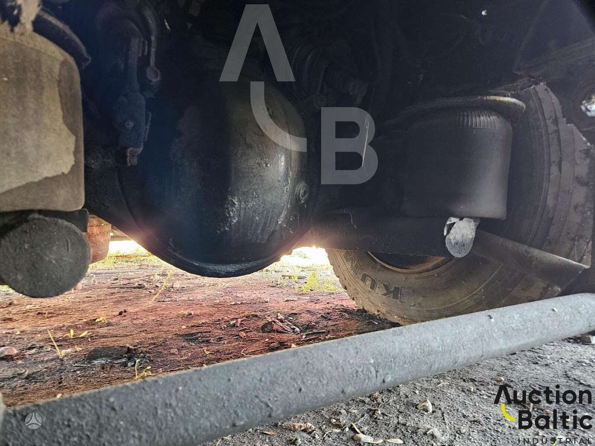 MAN M90, automobiliniai bokšteliai