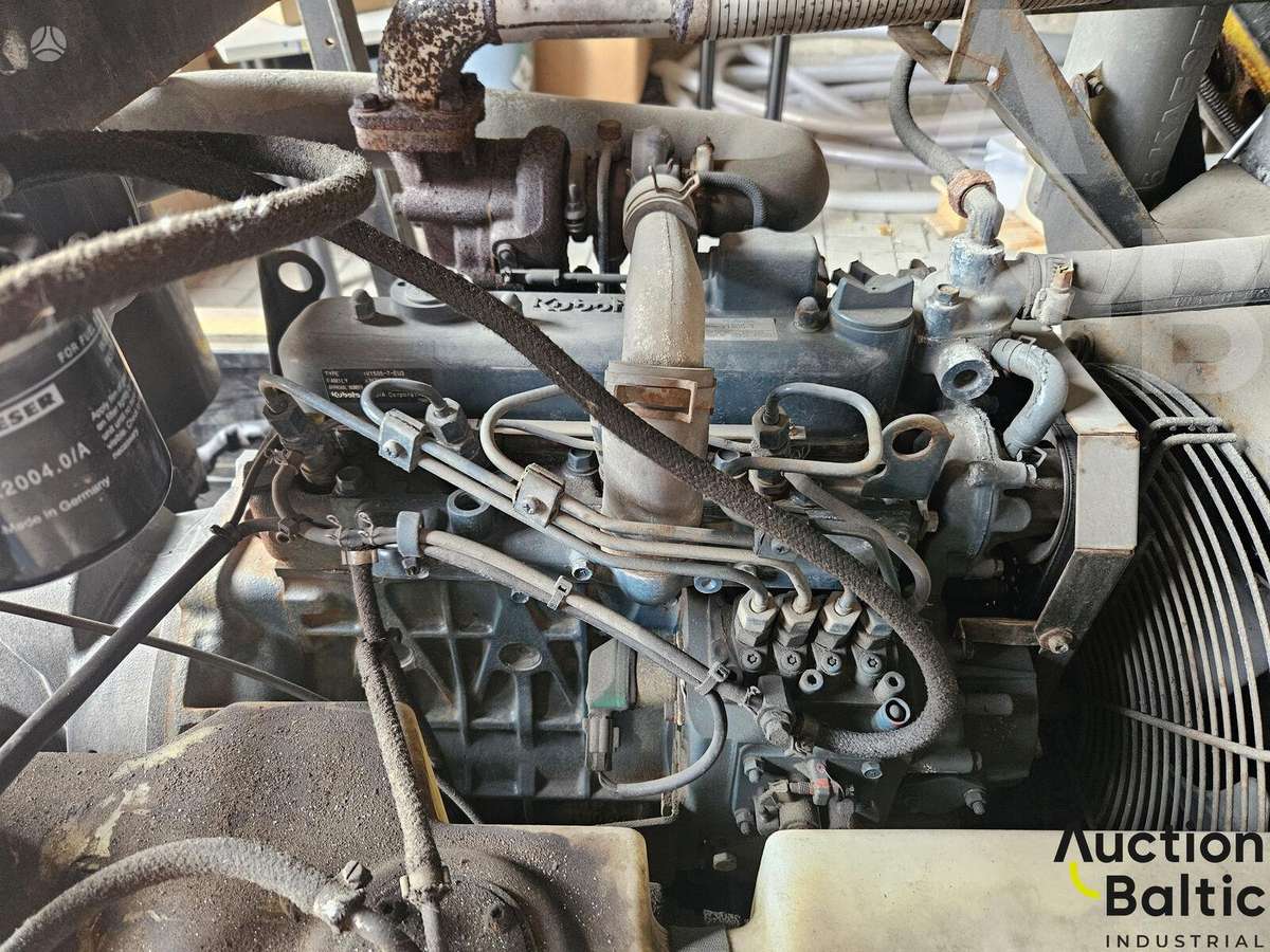 Kaeser M 43, kita