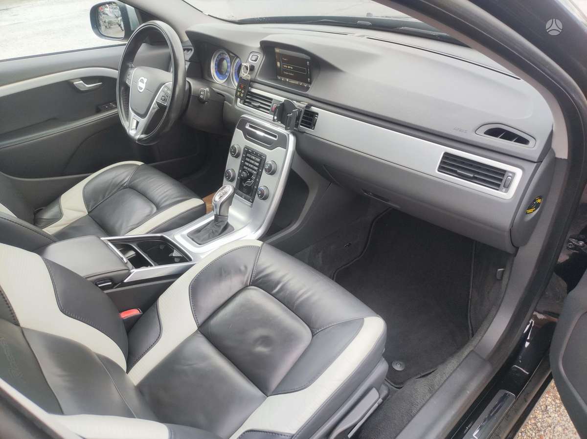 Volvo V70, 2.0 l., wagon