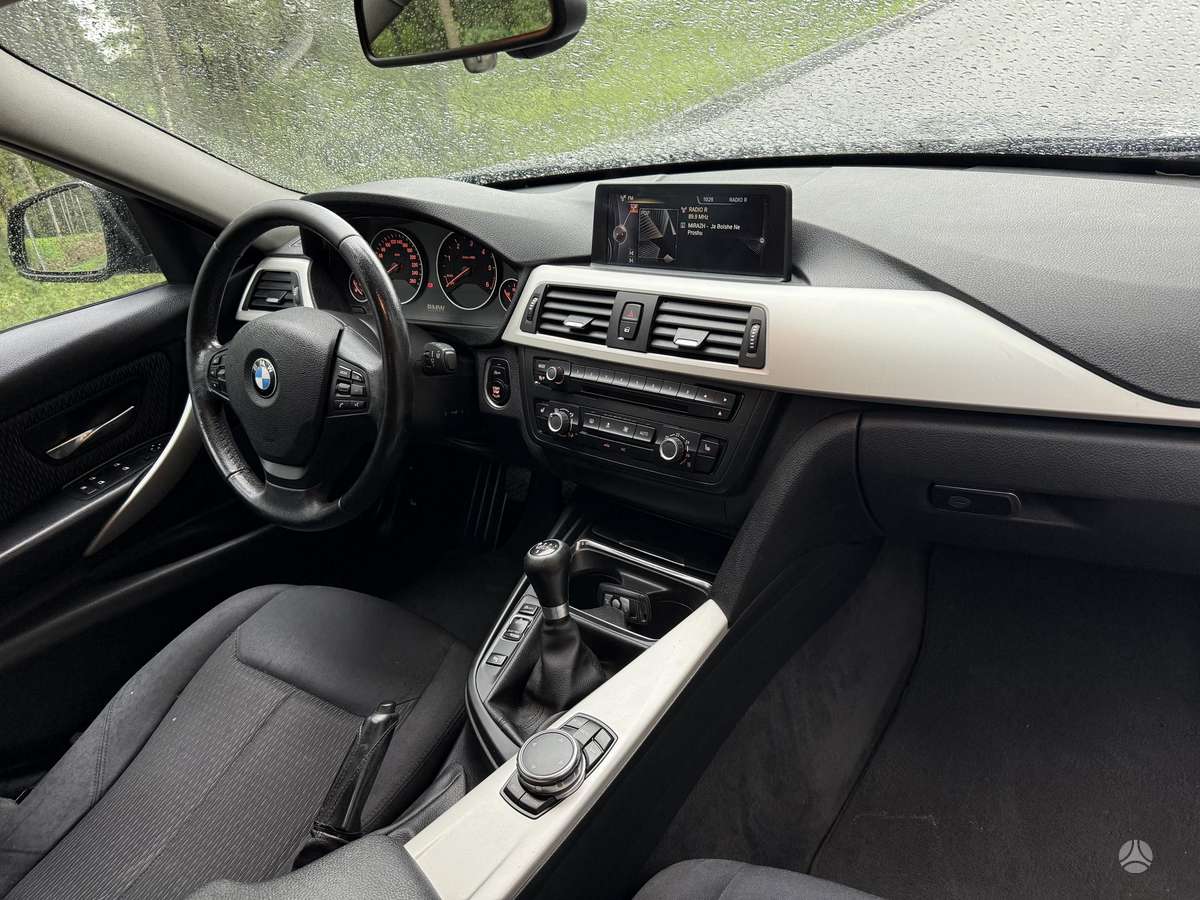 BMW 320, 2.0 l., wagon