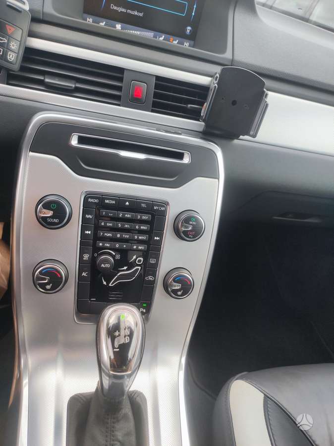 Volvo V70, 2.0 l., Универсал